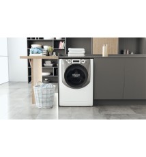 Hotpoint AQSD723 EU/A N Lavatrice Slim carica frontale:  7 Kg | Classe D | Programmi 14 | 1200 Rpm